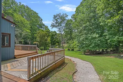 640 Lochaven Road, Waxhaw, NC 28173 - Photo 14