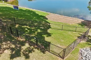 4455 Reed Crk Dr, Sherrills Ford, NC 28673 - Photo 18