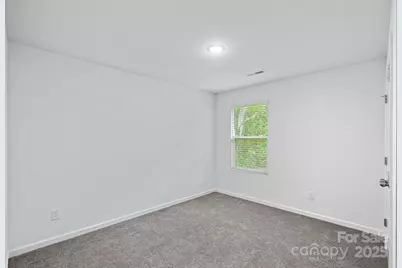 724 N Kelly Street, Statesville, NC 28677 - Photo 14