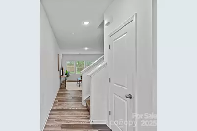 724 N Kelly Street, Statesville, NC 28677 - Photo 2