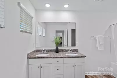 724 N Kelly Street, Statesville, NC 28677 - Photo 10