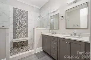 229 N Church St, Charlotte, NC 28202 - Photo 14