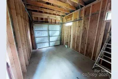 93 Badger Run, Hendersonville, NC 28739 - Photo 22