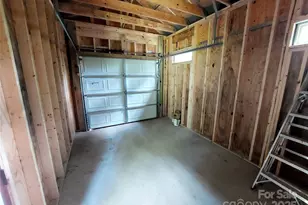 93 Badger Run, Hendersonville, NC 28739 - Photo 22