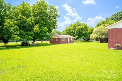 24132 Nc Hwy 73 Highway, Albemarle, NC 28001 - Photo 26