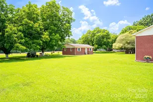 24132 Nc Hwy 73 Hwy, Albemarle, NC 28001 - Photo 26