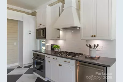 402 S Chester Street, Gastonia, NC 28052 - Photo 24