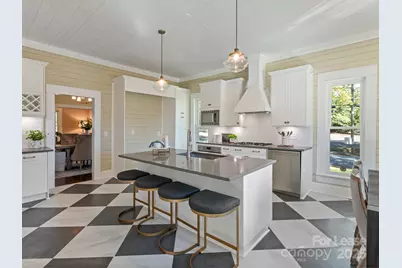 402 S Chester Street, Gastonia, NC 28052 - Photo 22