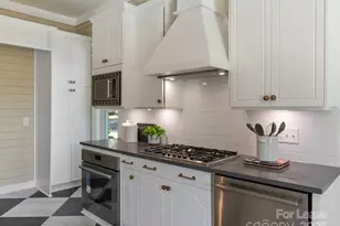 402 S Chester St, Gastonia, NC 28052 - Photo 24