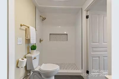 402 S Chester Street, Gastonia, NC 28052 - Photo 36