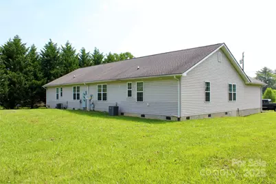 50 Duncan Road, Flat Rock, NC 28731 - Photo 8