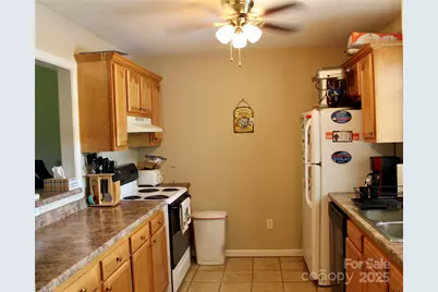 50 Duncan Road, Flat Rock, NC 28731 - Photo 2