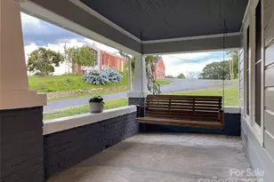 102 Cuthberson St, Morganton, NC 28655 - Photo 4