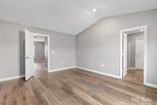 9136 Creedmore Hills Dr, Charlotte, NC 28214 - Photo 32