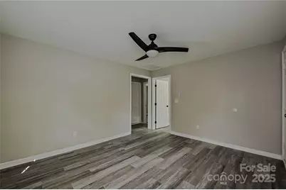 2207 S Gardner Street, Gastonia, NC 28054 - Photo 4