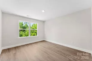 1227 Breezewood Dr, Charlotte, NC 28262 - Photo 34