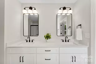 1227 Breezewood Dr, Charlotte, NC 28262 - Photo 24