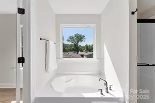 1227 Breezewood Dr, Charlotte, NC 28262 - Photo 22