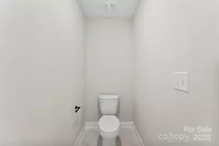 1227 Breezewood Dr, Charlotte, NC 28262 - Photo 26