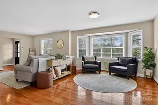 601 Pennell St NE, Lenoir, NC 28645 - Photo 4