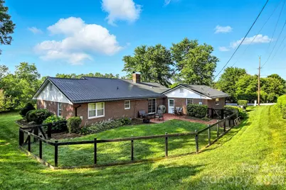 601 Pennell Street NE, Lenoir, NC 28645 - Photo 40