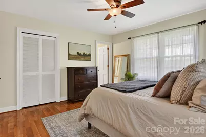 601 Pennell Street NE, Lenoir, NC 28645 - Photo 14