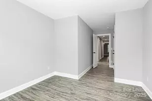 911 Yellowstone Dr, Charlotte, NC 28208 - Photo 20