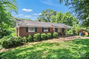 113 N Academy St, Mooresboro, NC 28114 - Photo 2