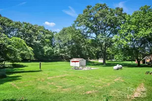 113 N Academy St, Mooresboro, NC 28114 - Photo 6