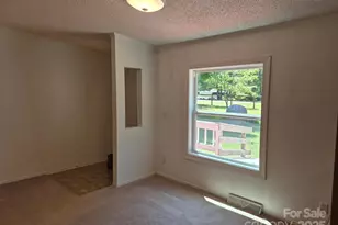 44112 Harper Hearne Rd, New London, NC 28127 - Photo 2