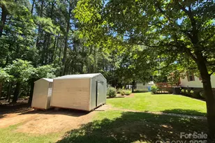 44112 Harper Hearne Rd, New London, NC 28127 - Photo 32