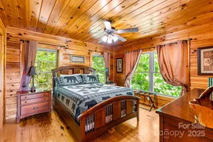 26 Upper Ridge Rd, Black Mountain, NC 28711 - Photo 16