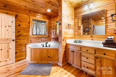 28 Upper Ridge Road, Black Mountain, NC 28711 - Photo 8