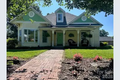 743 S College Avenue, Newton, NC 28658 - Photo 1