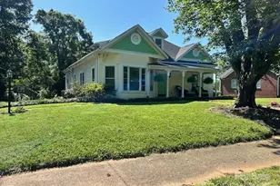 743 S College Ave, Newton, NC 28658 - Photo 2