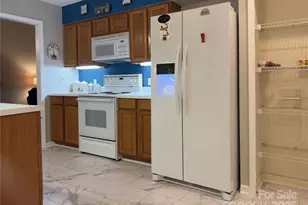 40 Sanctuary Dr, Burnsville, NC 28714 - Photo 18