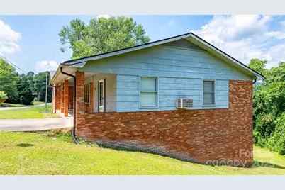 72 Cooper Drive, Nebo, NC 28761 - Photo 4