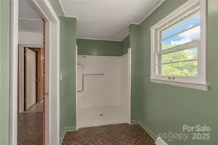 72 Cooper Dr, Nebo, NC 28761 - Photo 18