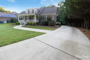 1228 N Dobys Bridge Rd, Fort Mill, SC 29715 - Photo 6