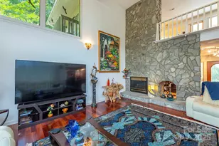 141 Courtland Ct, Lake Lure, NC 28746 - Photo 2