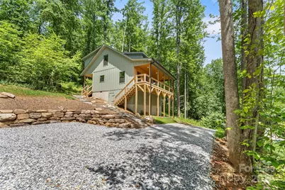 511 Blue Ridge Drive N, Marion, NC 28752 - Photo 4