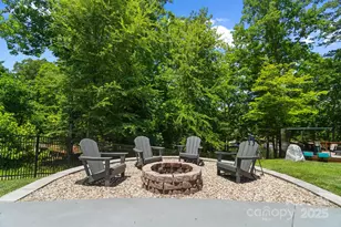 313 Sunset View Ct, York, SC 29745 - Photo 8