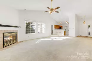 4 Gatehouse Ct, Asheville, NC 28803 - Photo 8