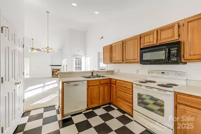 4 Gatehouse Court, Asheville, NC 28803 - Photo 12