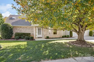 4 Gatehouse Ct, Asheville, NC 28803 - Photo 30