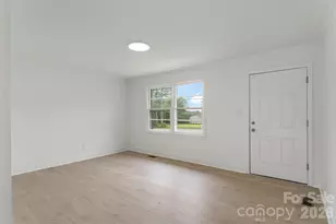 4146 Old State Rd, Newton, NC 28658 - Photo 4