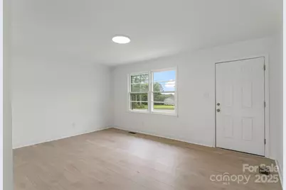 4146 Old State Road, Newton, NC 28658 - Photo 4