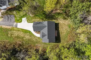 14 Holcombe Rd, Candler, NC 28715 - Photo 12