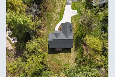 14 Holcombe Road, Candler, NC 28715 - Photo 10