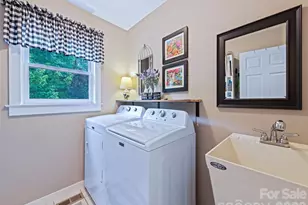 165 Lollis Ln, Bryson City, NC 28713 - Photo 26